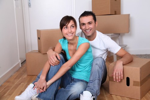 Packing and loading service for a flat move in Maida Vale